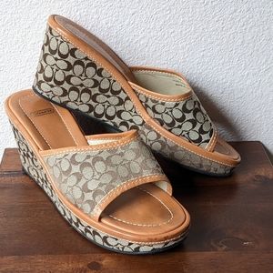 Coach - Vintage Tan Mini Signature Print Connie Wedge Slides - Women's 8
